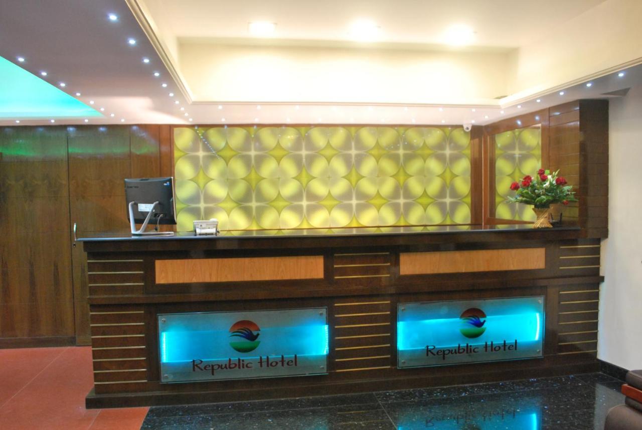 Republic Hotel Patna  Exterior foto