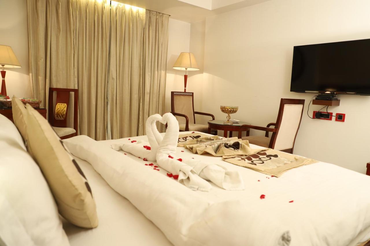 Republic Hotel Patna  Exterior foto